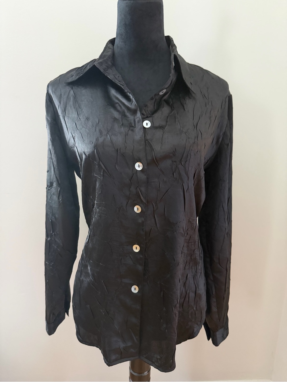 Tess Black Textured Button-Up Crinkle texture Blouse Women’s Size S